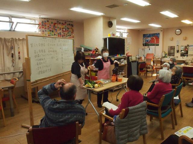 画像3: 栄養を学んで野菜ジュースを飲もう!