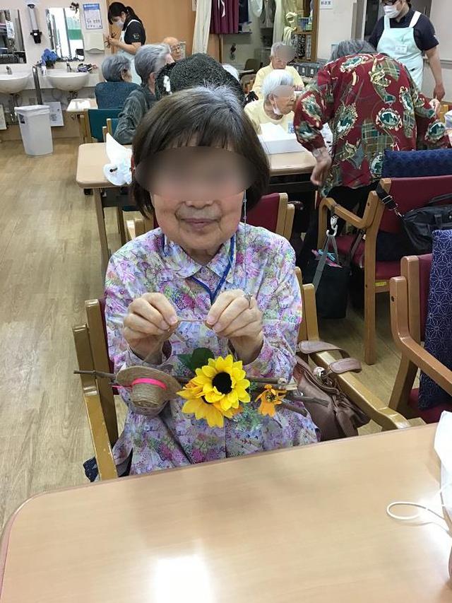 画像5: ひまわりの壁飾り作り