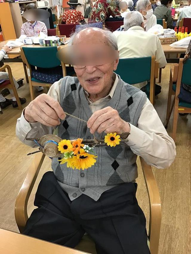 画像4: ひまわりの壁飾り作り