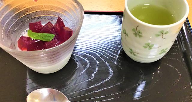 画像: 紫陽花をイメージしたおやつも登場