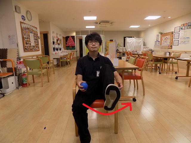 画像3: まごころ一押し!「ボッチャボール体操」のご紹介。