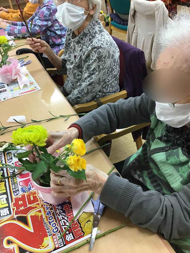 画像2: フラワーアレンジメント♪