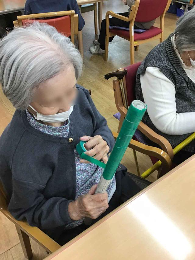 画像2: 棒体操で体ストレッチ!
