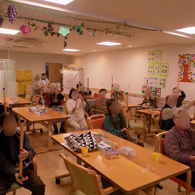 画像2: 11月11日。今日は何の日? 棒体操の日!