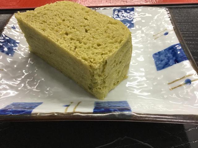 画像1: おやつは和菓子の『浮島』