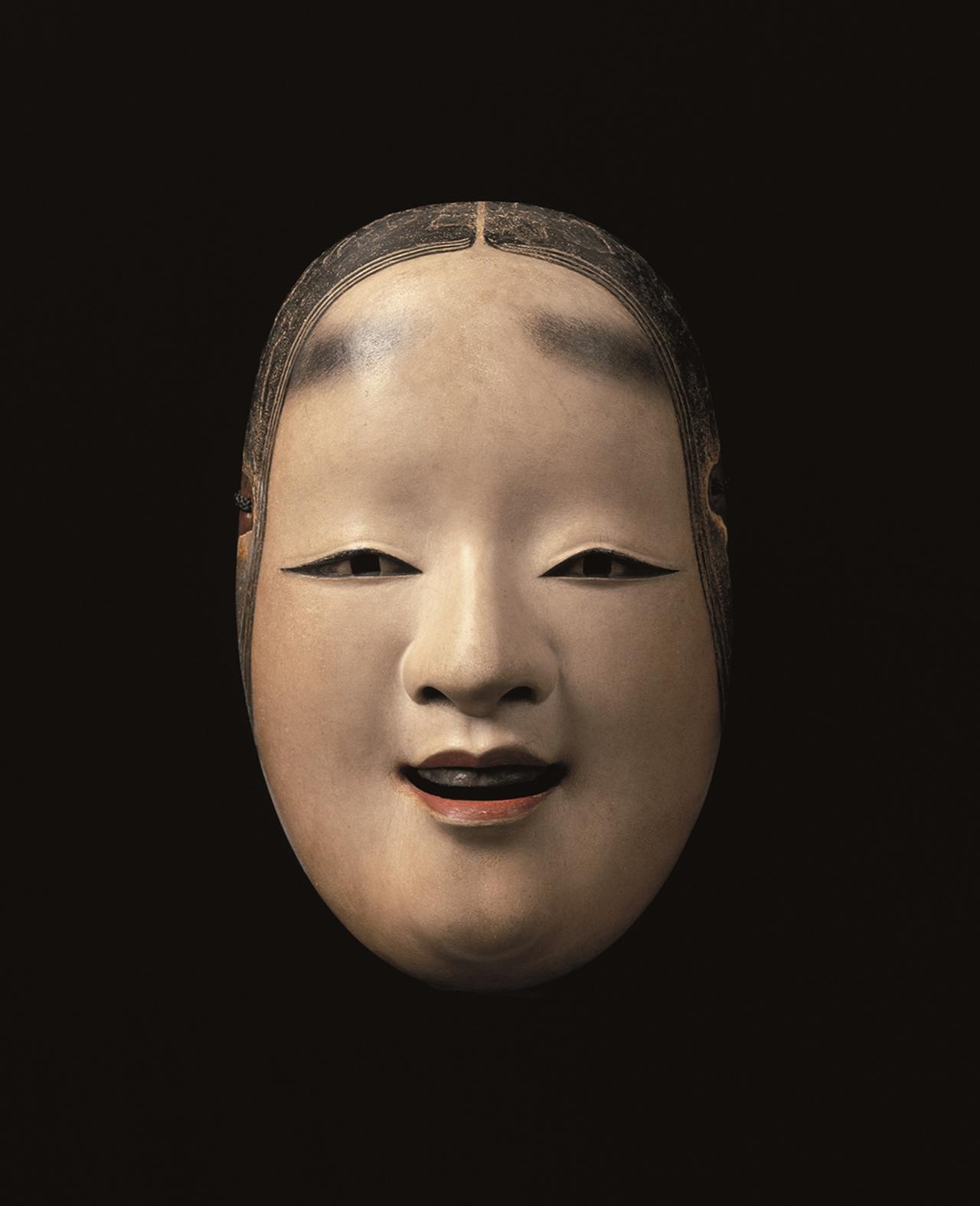 能面に誘われてーー。 能楽師がキュレーションする 幽玄なる能の装飾品 - T JAPAN:The New York Times Style ...