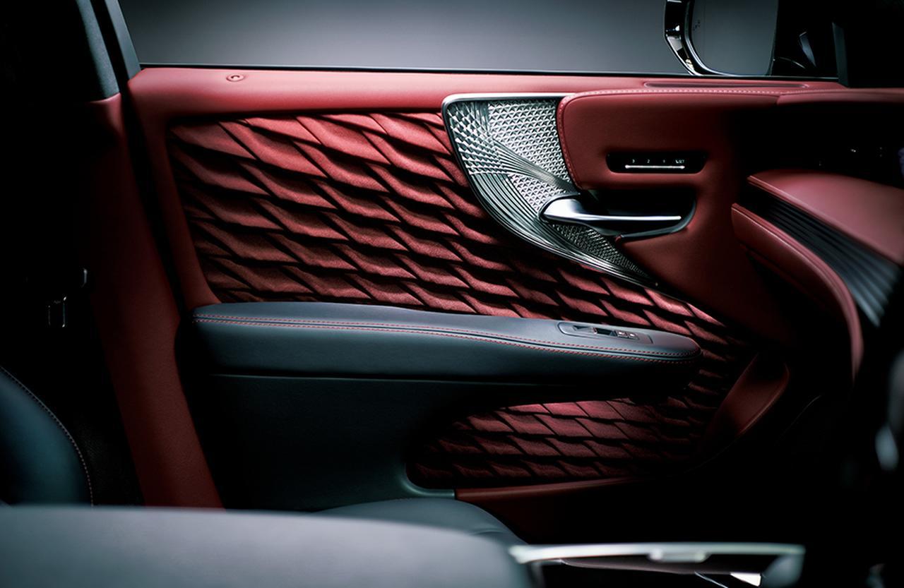 日本の美意識そのもの！ 高級車の在り方を変える レクサスの最新