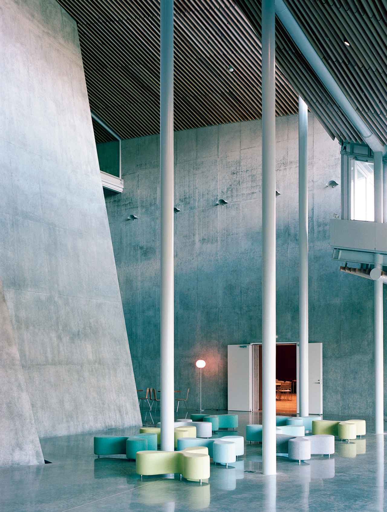 既成概念を軽やかに超える 建築家・妹島和世 (1/1) - T JAPAN:The New York Times Style Magazine ...