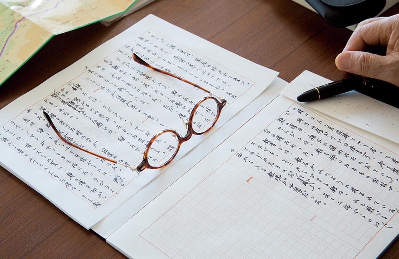 男の生き方と死に方を描く 小説家、北方謙三。 「海の基地」にて (1/2