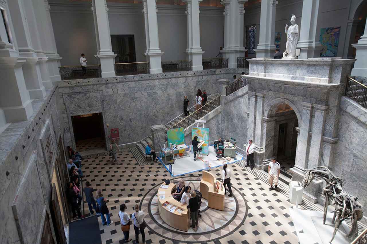 色彩の恍惚”を呼び起こす ある画家のアトリエにて (1/2) - T JAPAN:The