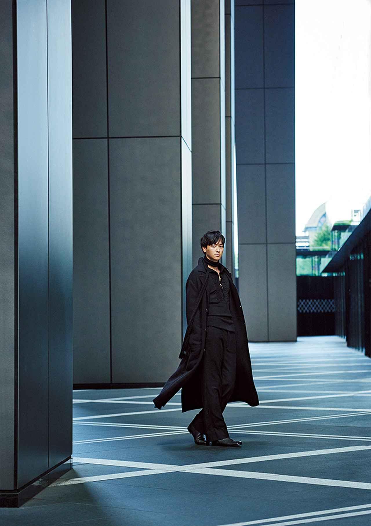 俳優カン・ドンウォンが着こなす “スタイル”のある服 (3/3) - T JAPAN 