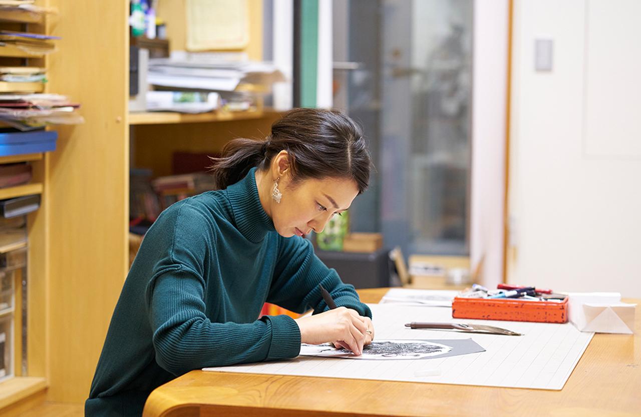 Design My Life ＜Vol.3＞ 切り絵アーティスト・福井利佐さん 「内面が