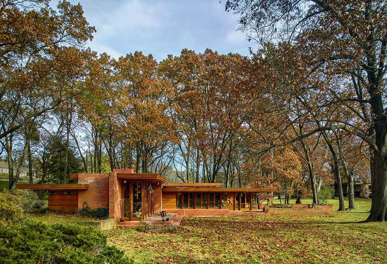 20世紀モダニズム建築の 喪われた聖地 ミシガンは再生するのか (1/6