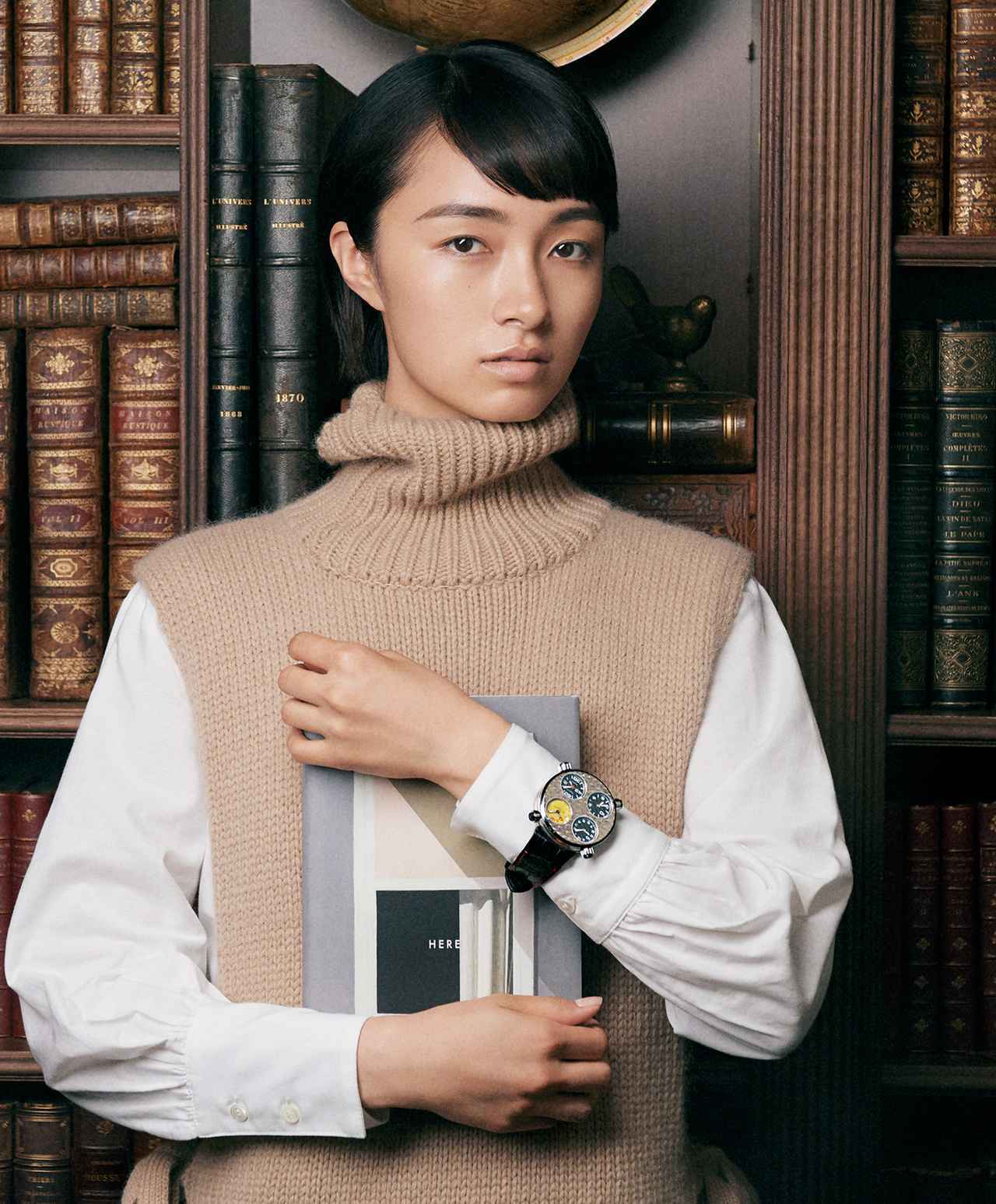 時間の不可思議さを巡る “知の冒険” 時を語る本と時計 (1/3) - T JAPAN