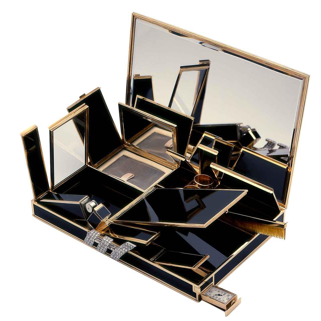 幾つもの時空、交差する文化を映す ヴァン クリーフ＆アーペル 『時