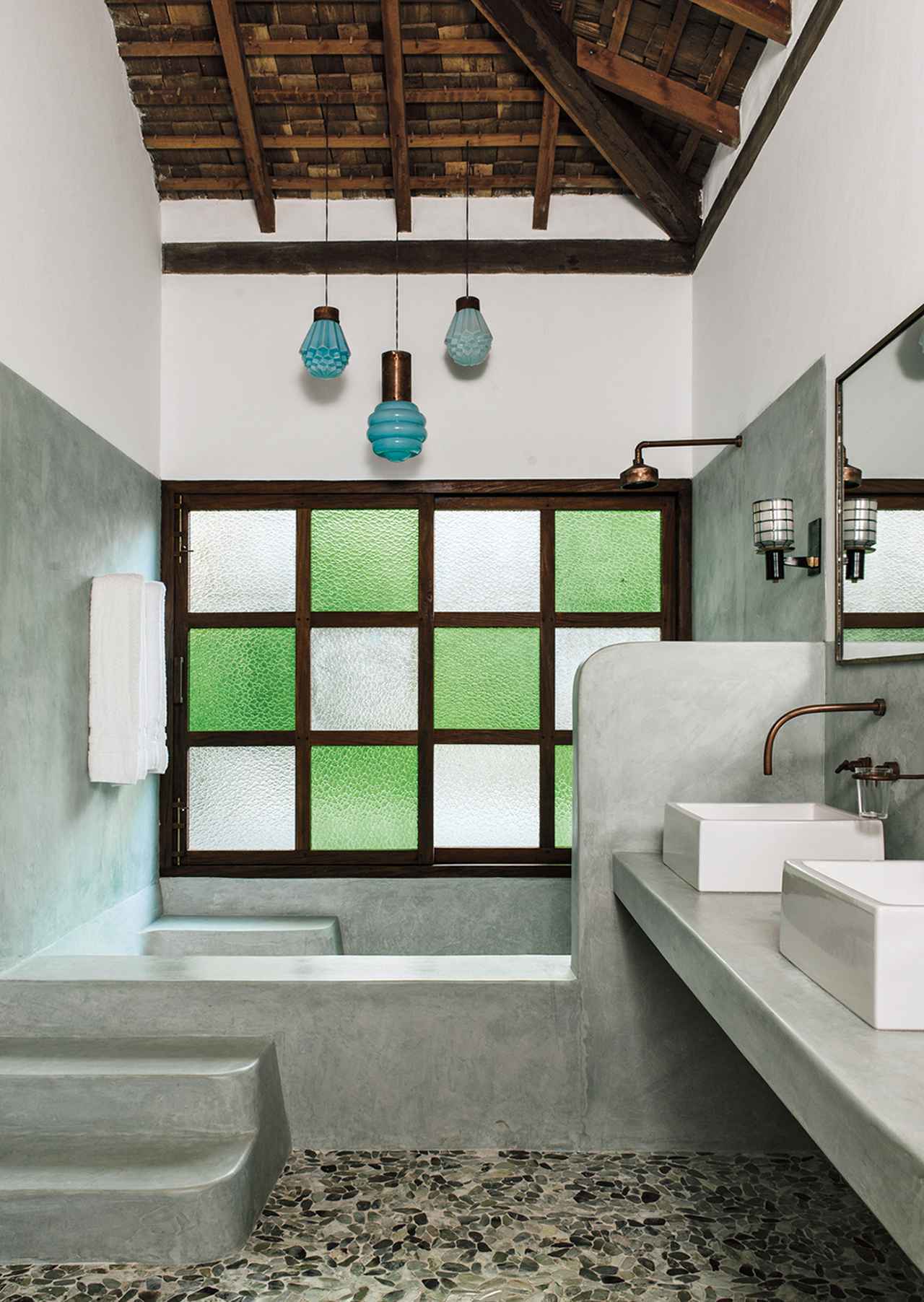 高台に建つ別荘―― 元ファッション界の大物が ブラジルの小さな町に惹