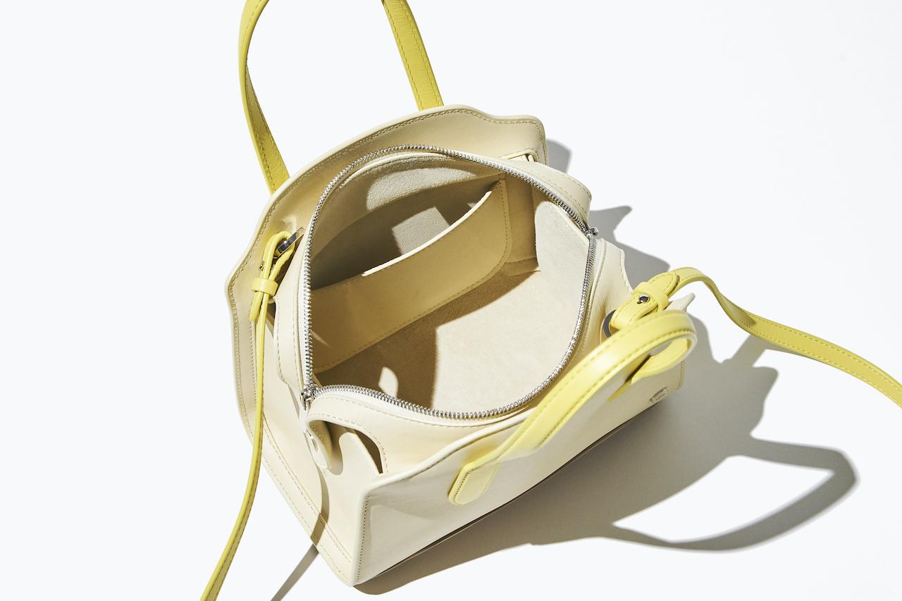 小ぶりながら実用的な大きさで優秀 Louis Vuitton ハンドバック 小ぶりなのに使えると話題！ ルイ・ヴィトンやザ・ロウなど 才色