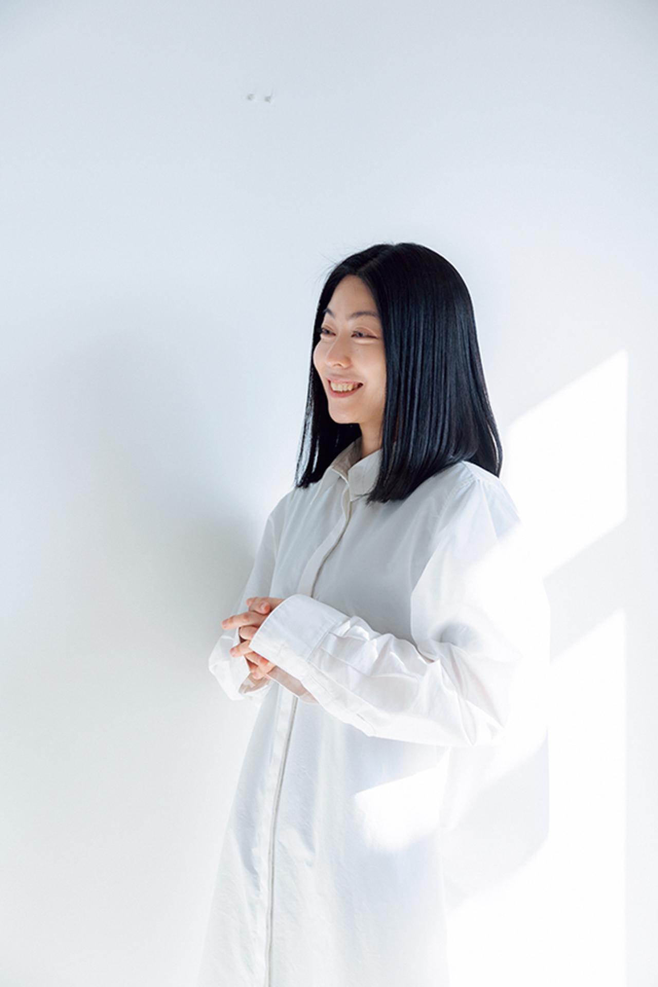 2番目の画像 - 「若き女性アーティストを駆り立てる 創作の原動力とは Vol.1 AKI INOMATA」のアルバム - T JAPAN ...