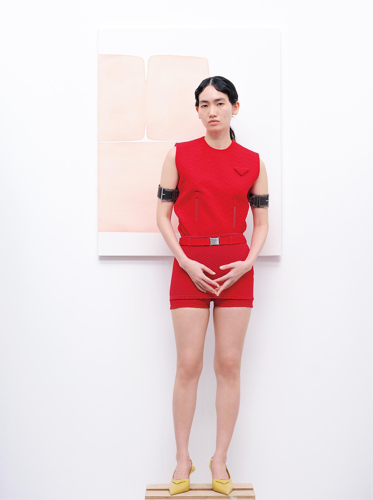 ルイヴィトン、プラダ