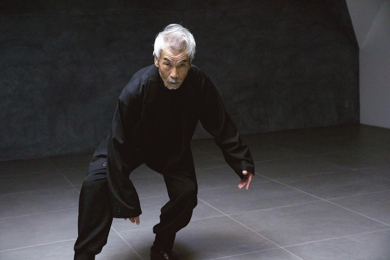 田中泯と名和晃平 伝説のアートフェスティバル 「白州」を語る - T JAPAN:The New York Times Style ...