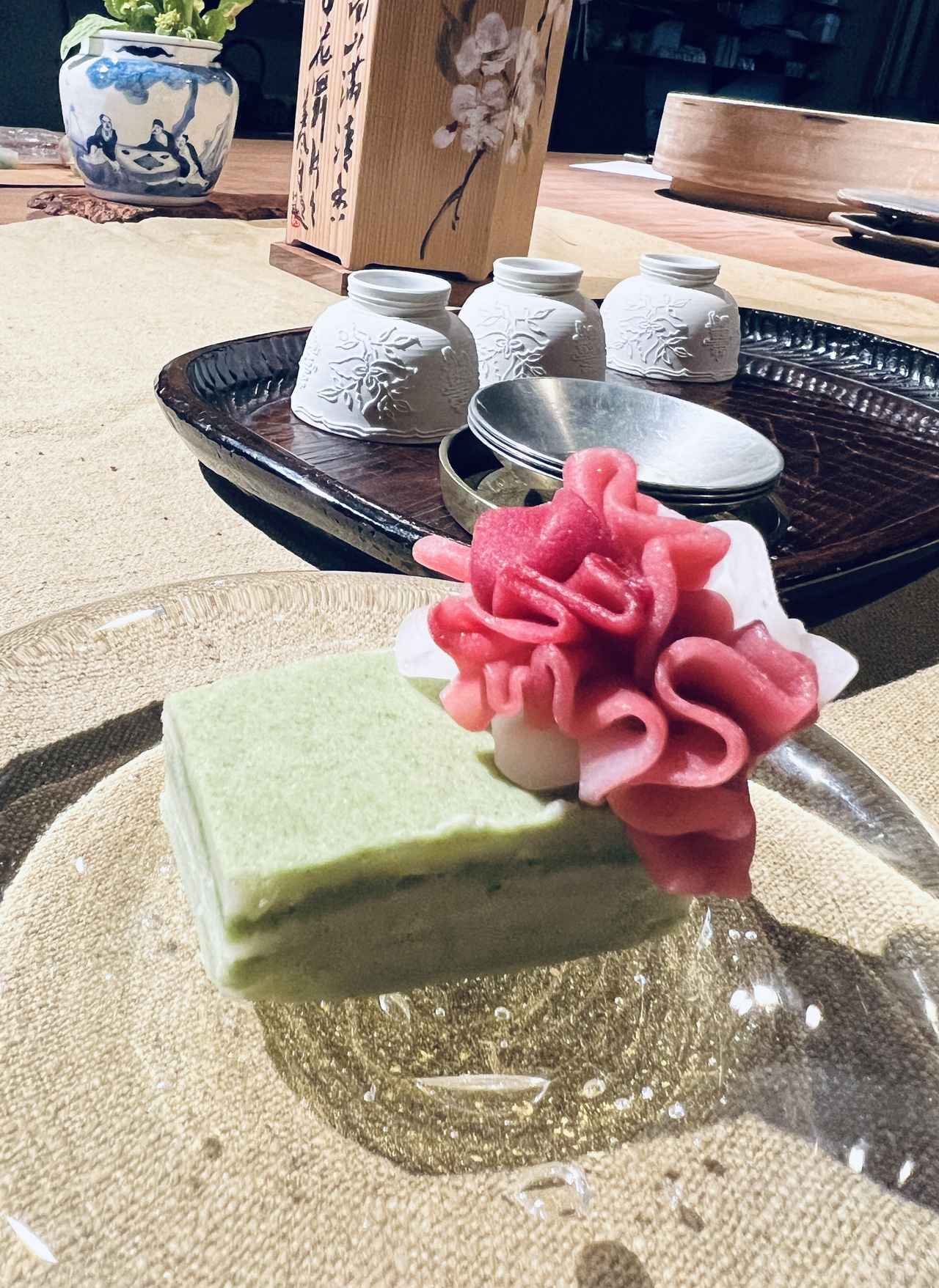 イイノナホ ガラス 花器 フラワーベースオブジェ