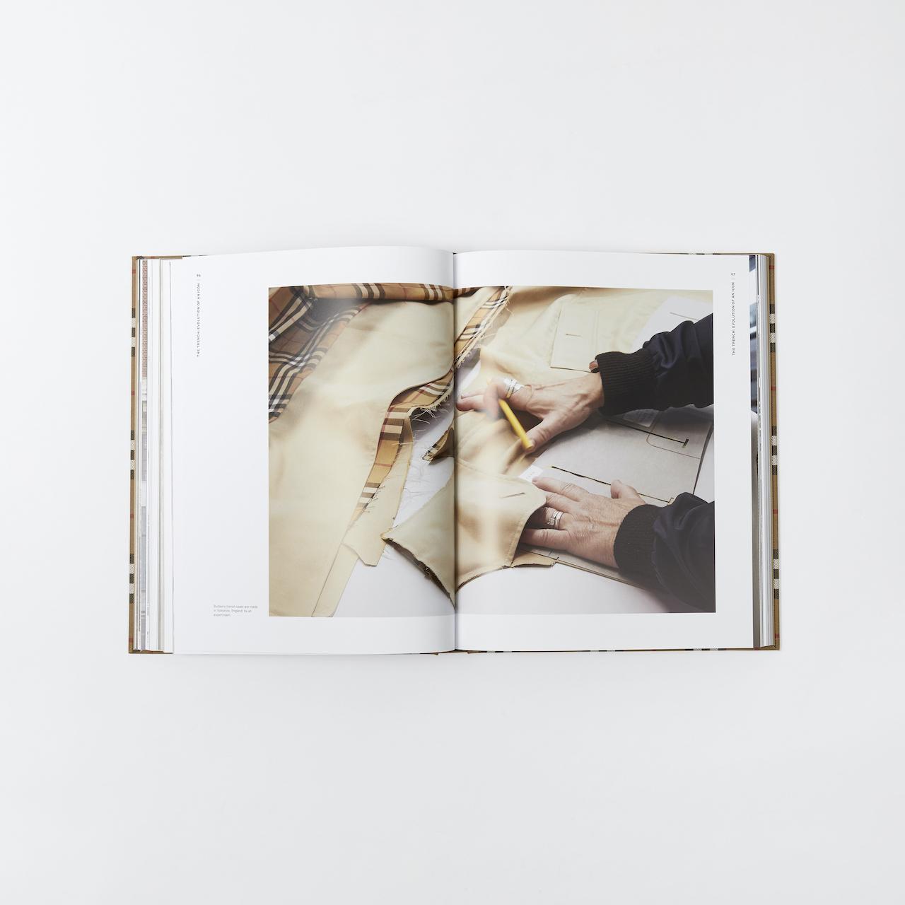 英国エレガンスを築いた ブランドの軌跡を辿る バーバリーのアーカイブ