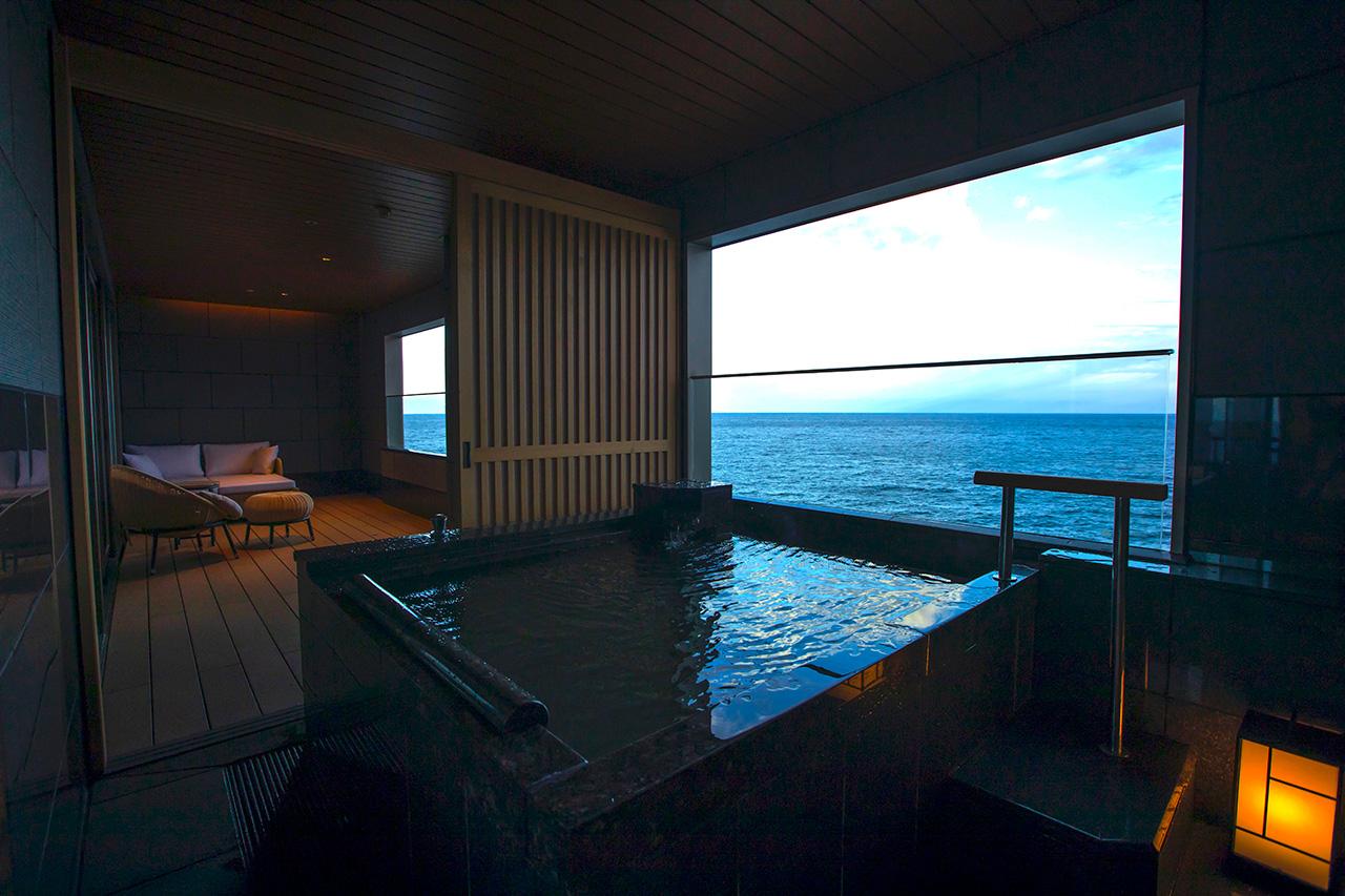 日本海の絶景を望む宿 ～新潟県・佐渡島Vol.2～ 手仕事案内人・樺澤貴子の 日本のローカルトレジャーを探す旅 - T JAPAN:The New  York Times Style Magazine 公式サイト