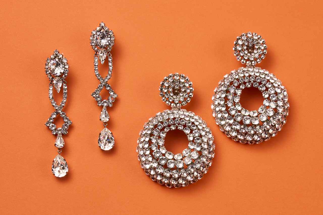 シャネル　コスチュームジュエリー　リボンピアス リボンが可愛い♡ギフトにも】CHANEL ピアス (CHANEL/ピアス