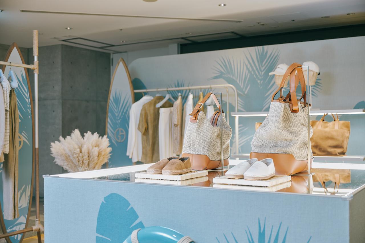 リュクスなリゾートへと誘う、 ジョルジオ アルマーニの 期間限定