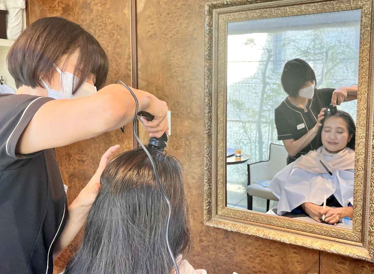 理美容専門機器をご自宅で！ヘアマシンプロ育毛 発毛促進機 理美容専門機器をご自宅で！ヘアマシンプロ育毛 発毛促進機 【公式通販】