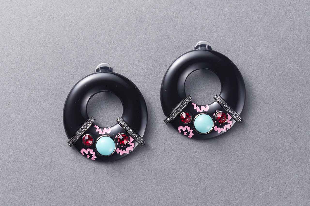 アキディオール　コスチュームジュエリーピアス DIOR | ウィメンズ ファッション ジュエリー | ディオール公式