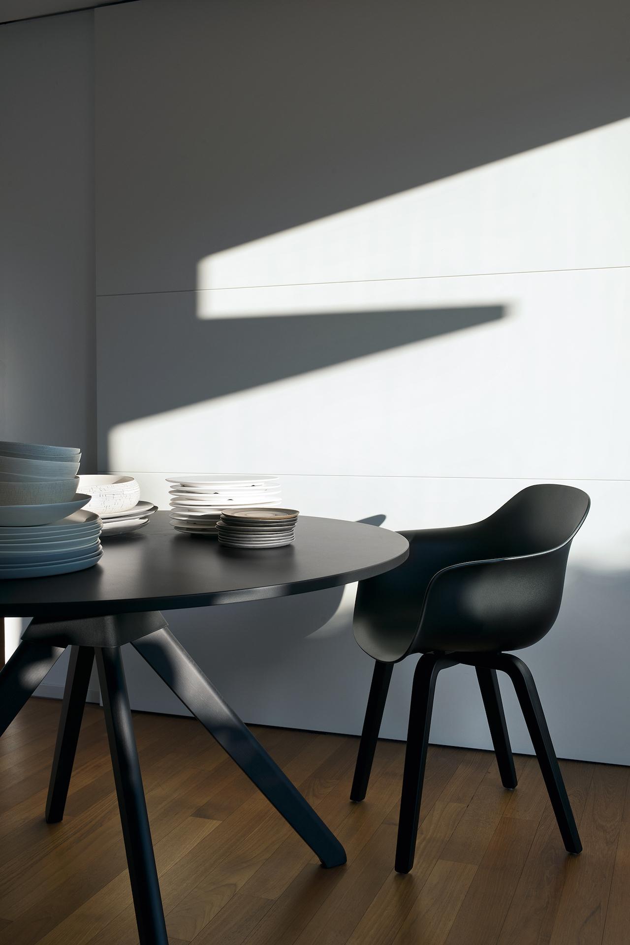 カッシーナ、マルニ木工、 カール・ハンセン＆サンほか アイコニックな