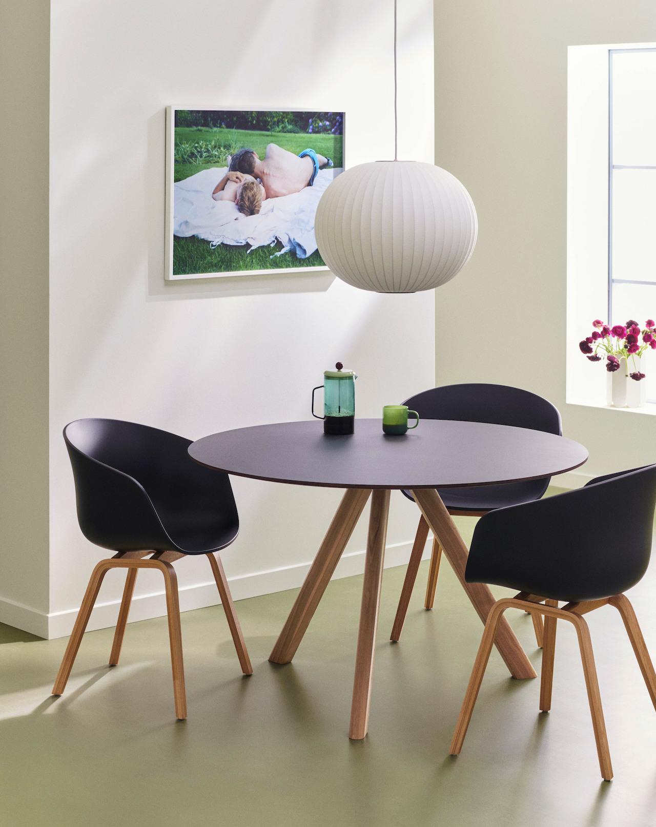 カッシーナ、マルニ木工、 カール・ハンセン＆サンほか アイコニックな