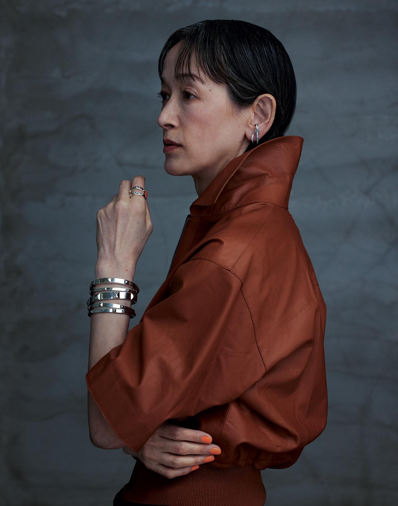 シンプルな上品さ【HERMES】クルー ドゥピアス 名東】【HERMES】エルメス ピアス クルー・ドゥ・H 750PG K18