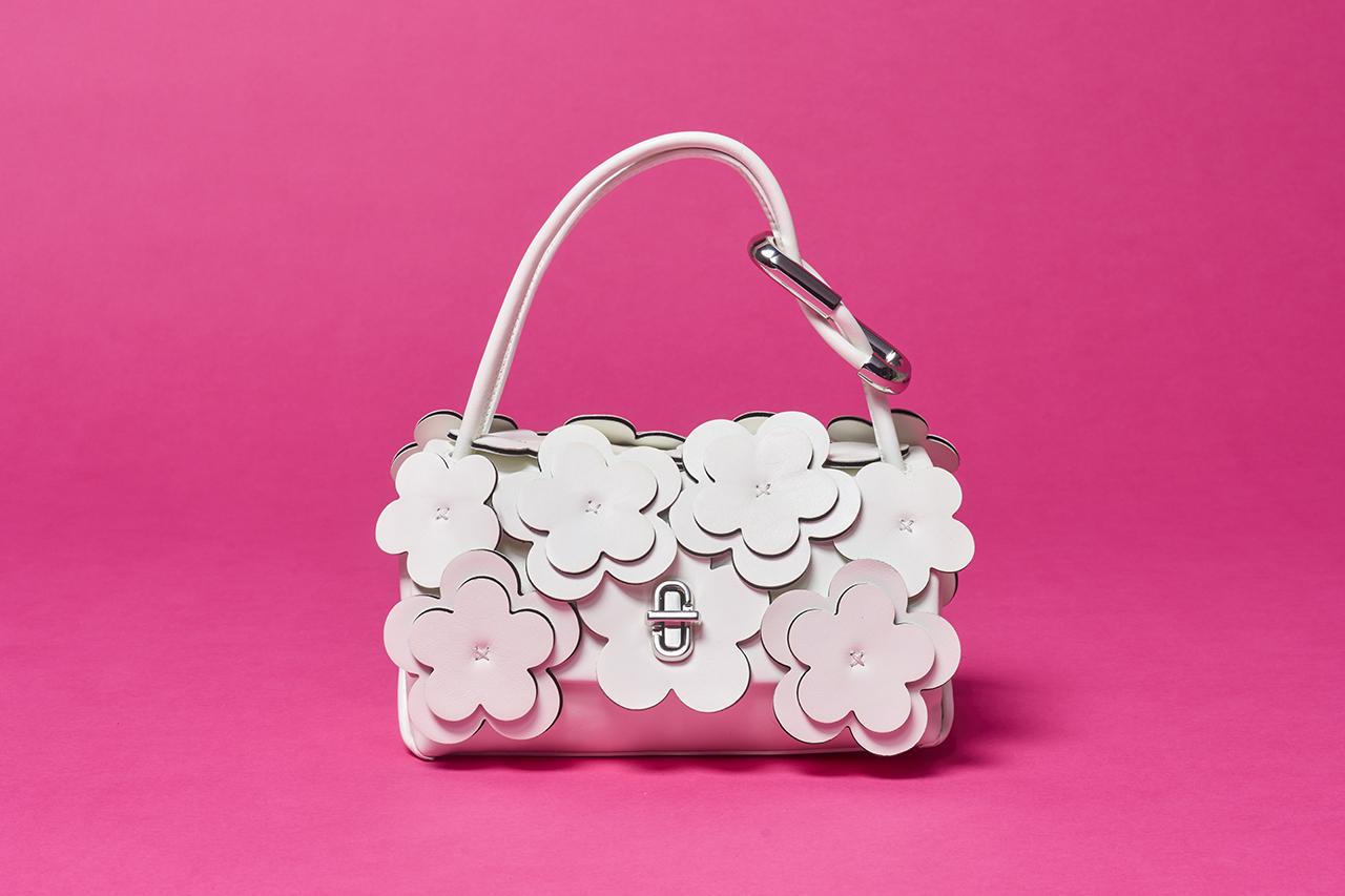 花柄にフルーツ柄。 エルメス、ルイ・ヴィトンほか 花も実もある