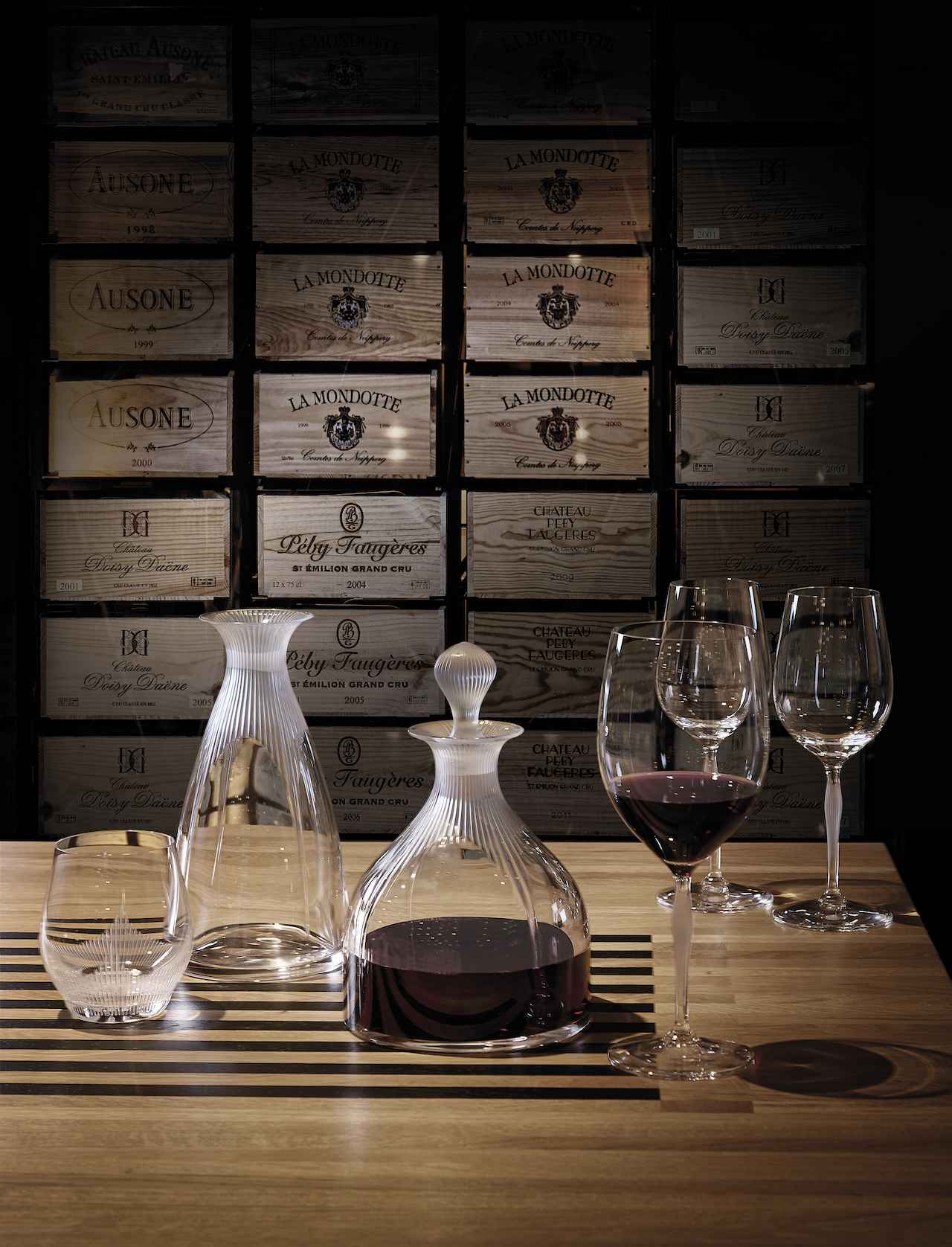 ティファニー、プラダ、バカラほか バータイム華やぐグラス。 父の日の