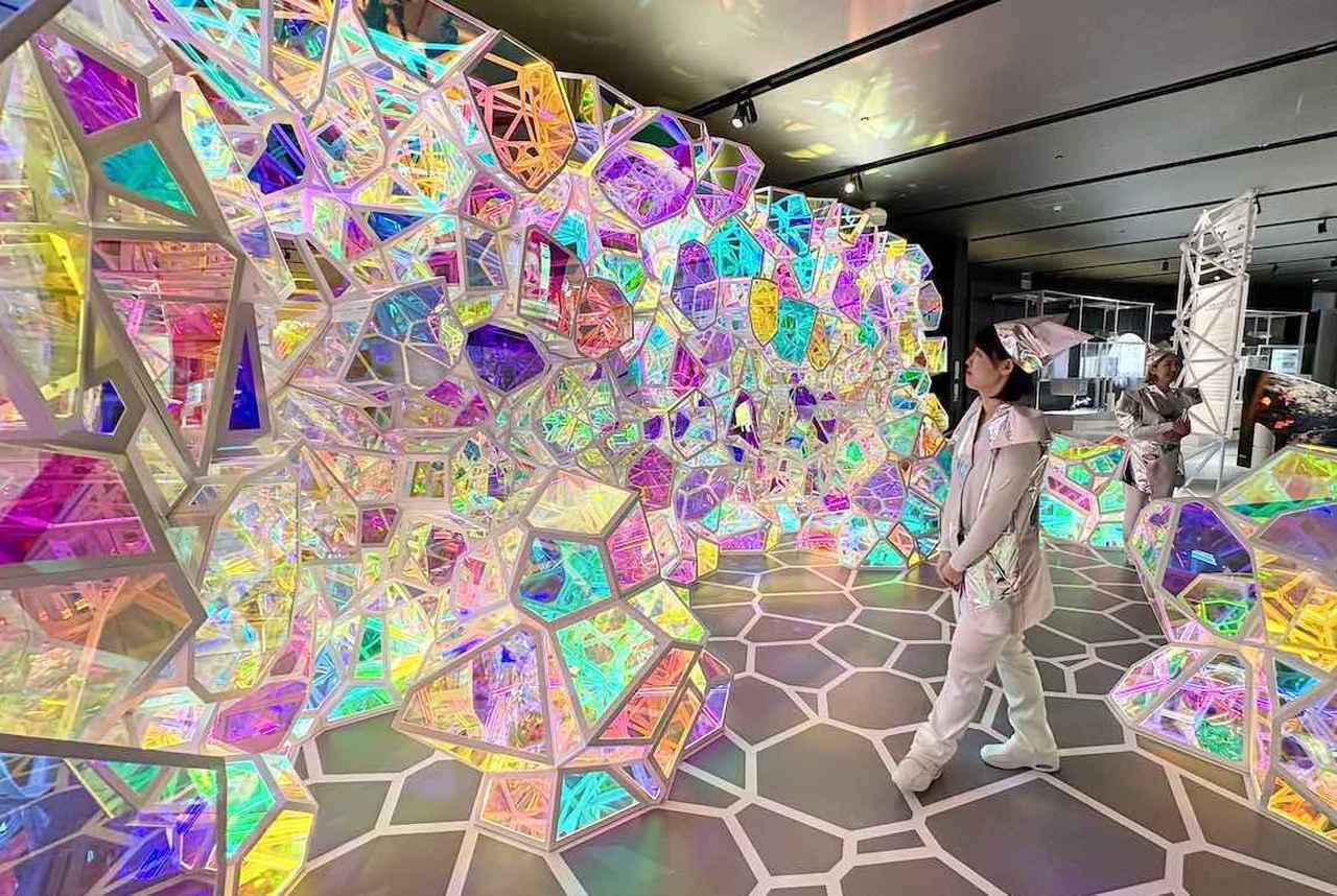 未来を切り拓く女性たちへ── 大阪・関西万博 「ウーマンズ