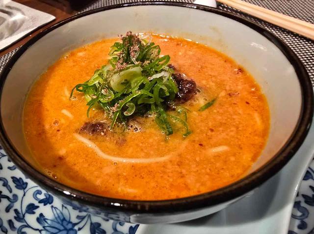 画像: 師匠譲りの担々麺