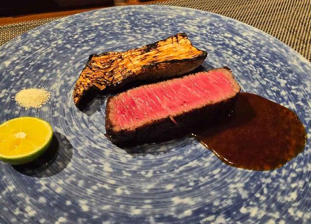 画像: 地元産のエリンギにたまり醤油ソースで