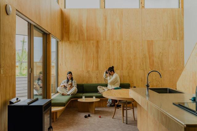 画像: キッチンを軸とした空間設計は「SANU 2nd Home」のコンセプトのひとつ