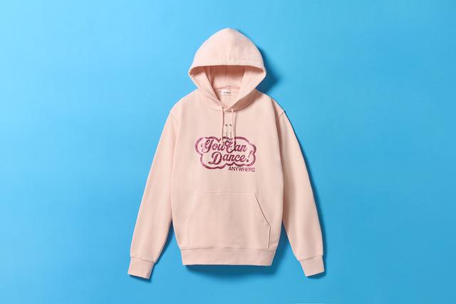 画像: スウェット¥¥26,400 /チカ キサダ