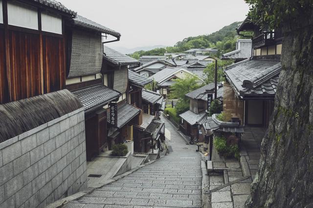 画像: 静寂に包まれる産寧坂(三年坂)