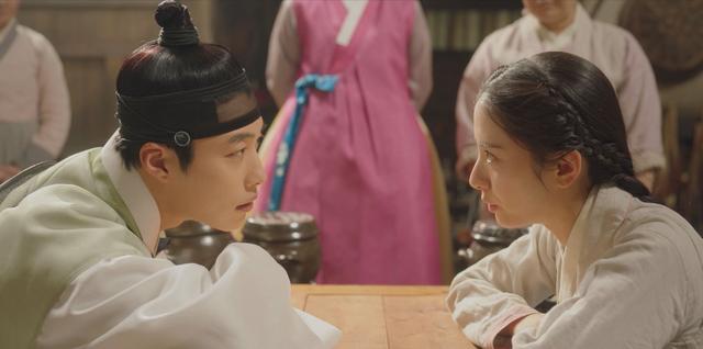 画像: 主演のウ・ドファン(左)とキム・ジヨン(右) ©2023 MBC