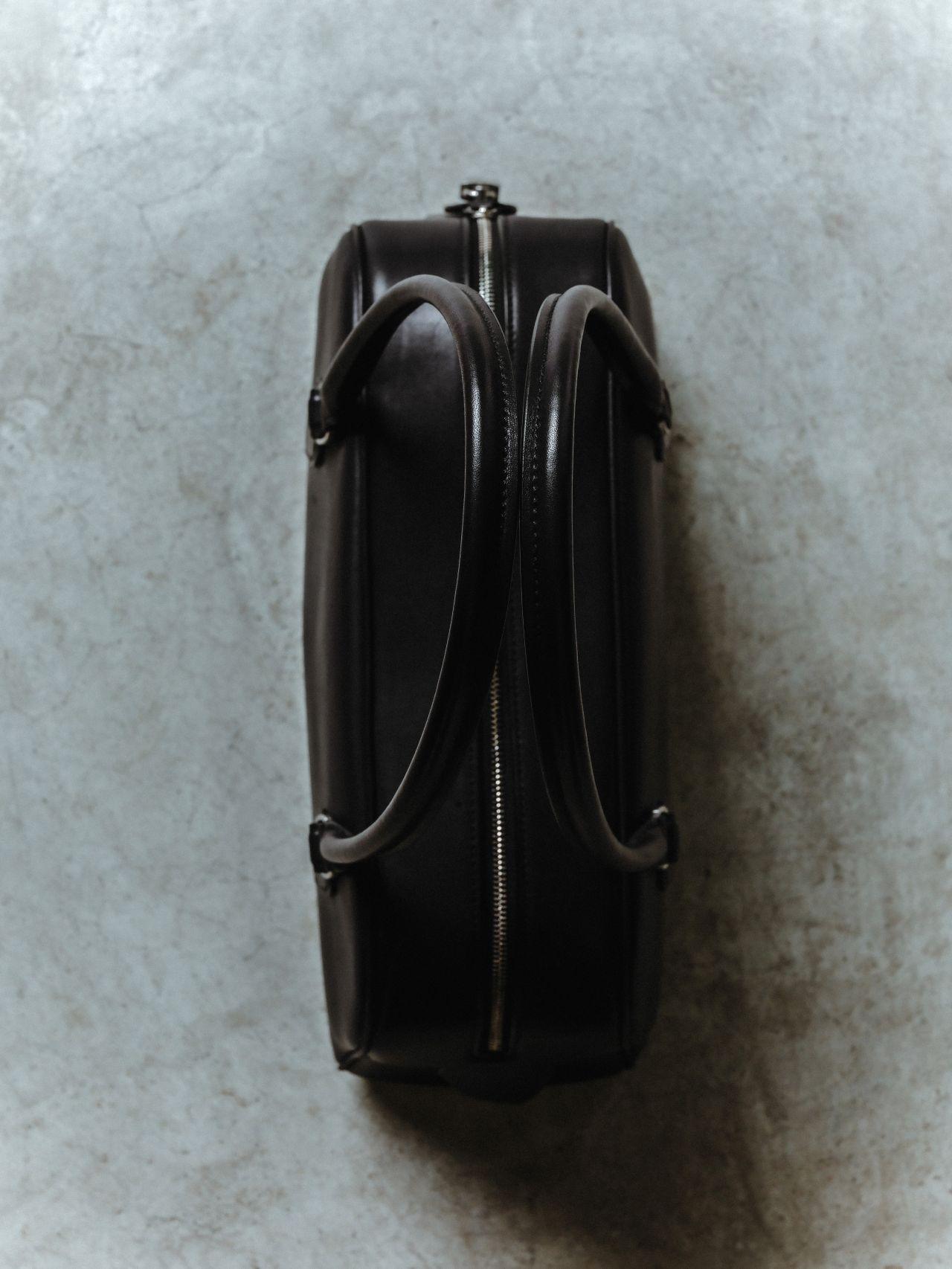 画像 : 4番目の画像 - 「時を超える普遍性
ザ・ロウの2つのバッグ」のアルバム - T JAPAN:The New York Times Style Magazine 公式サイト