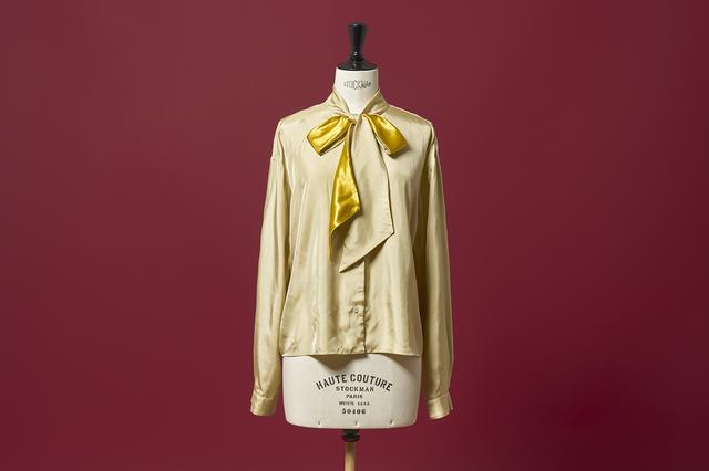 画像: ブラウス￥169,400／マルニ