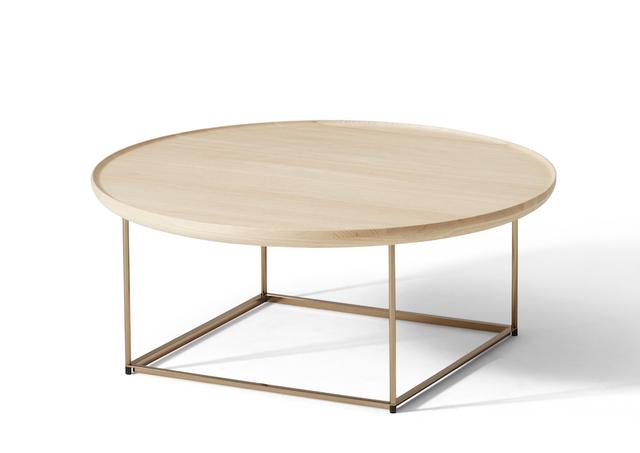画像: 「トレイ 」（ラウンドテーブル）＜φ88×H36cm＞￥539,000～／カッシーナ COURTESY OF CASSINA IXC.