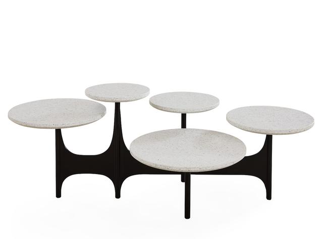 画像: 「ミラノカクテルテーブル」＜W125×D75×H47cm＞￥512,600／ジョナサンアドラー（トーヨーキッチンスタイル） COURTESY OF TOYO KITCHEN STYLE