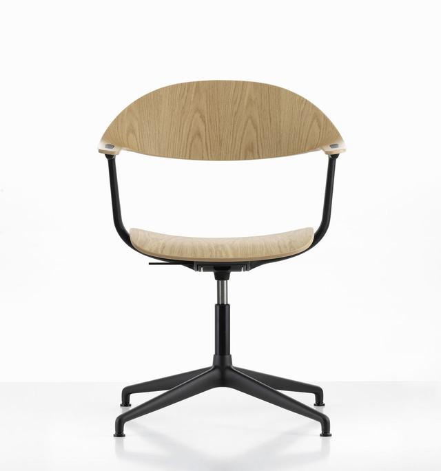 画像: 「ミント」￥139,700〜／ヴィトラ COURTESY OF VITRA
