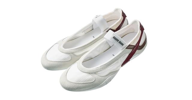 画像: スニーカー￥146,300（予定価格）／ミュウミュウ
