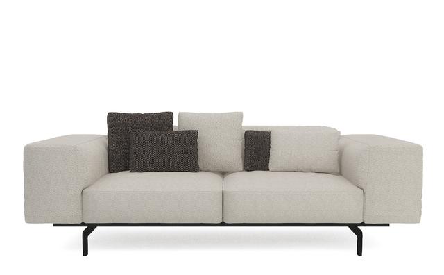 画像: 「ラルゴ2S」￥706,800／カルテル COURTESY OF TOYO KITCHEN STYLE